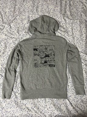UNIQLO x KAWS x SESAME STREET Heather Grey Graphic Hoodie
